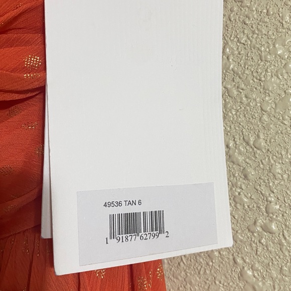 NWT Mac Duggal Orange Polka Dot Ruffled One Shoulder Gown 49536 Size 6 - Picture 8 of 16